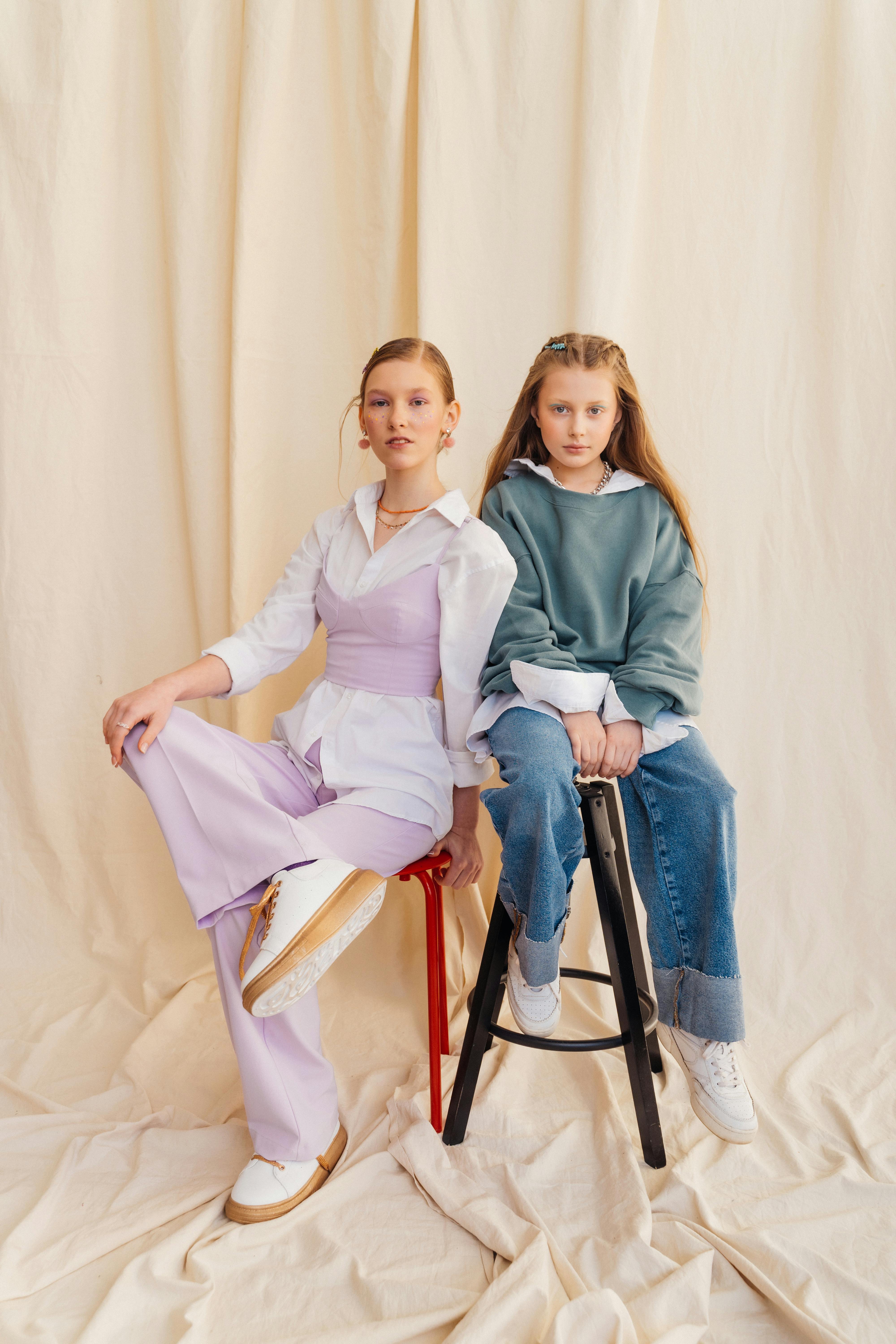 黑曜城的回声海报