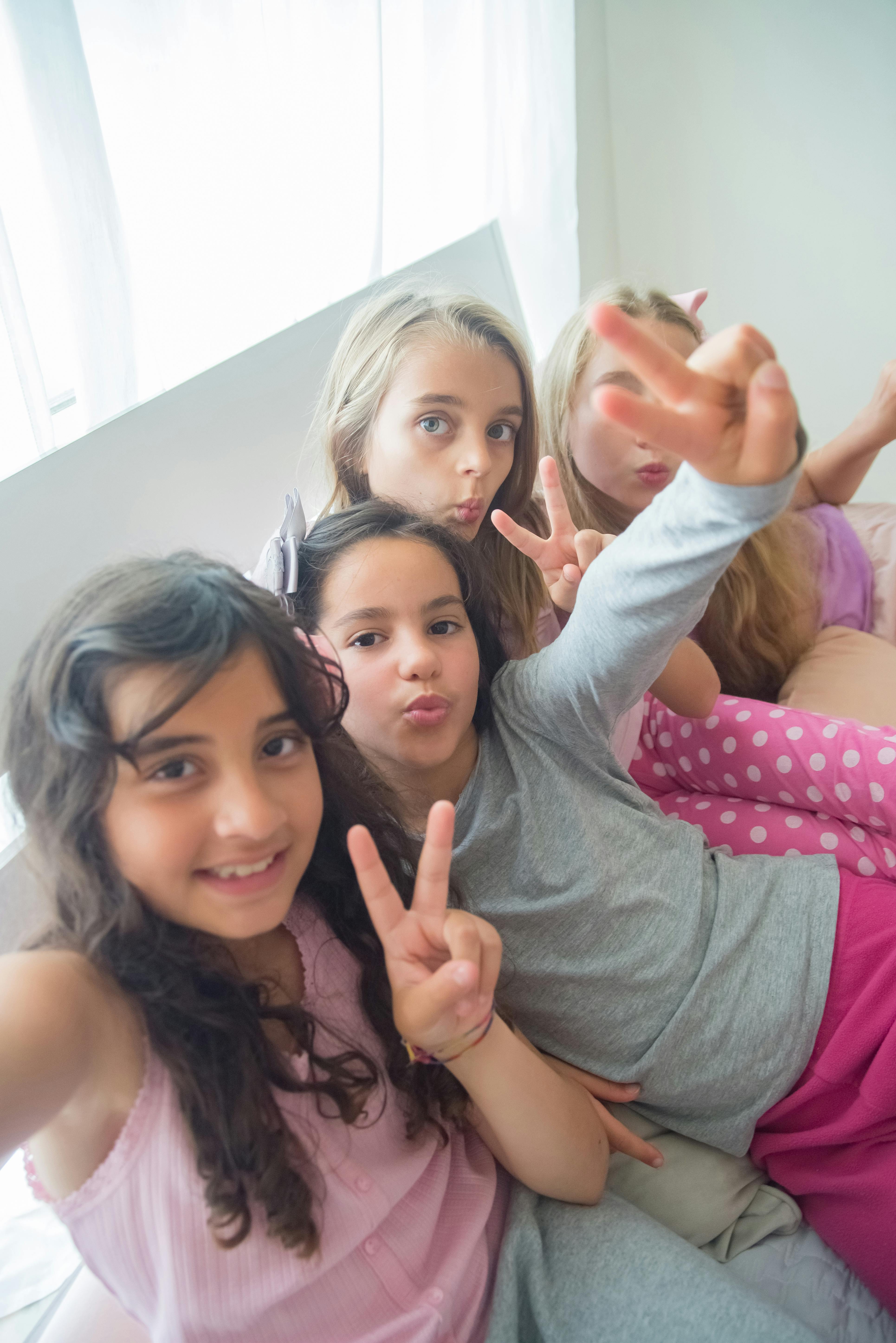 风暴边界：第七夜海报